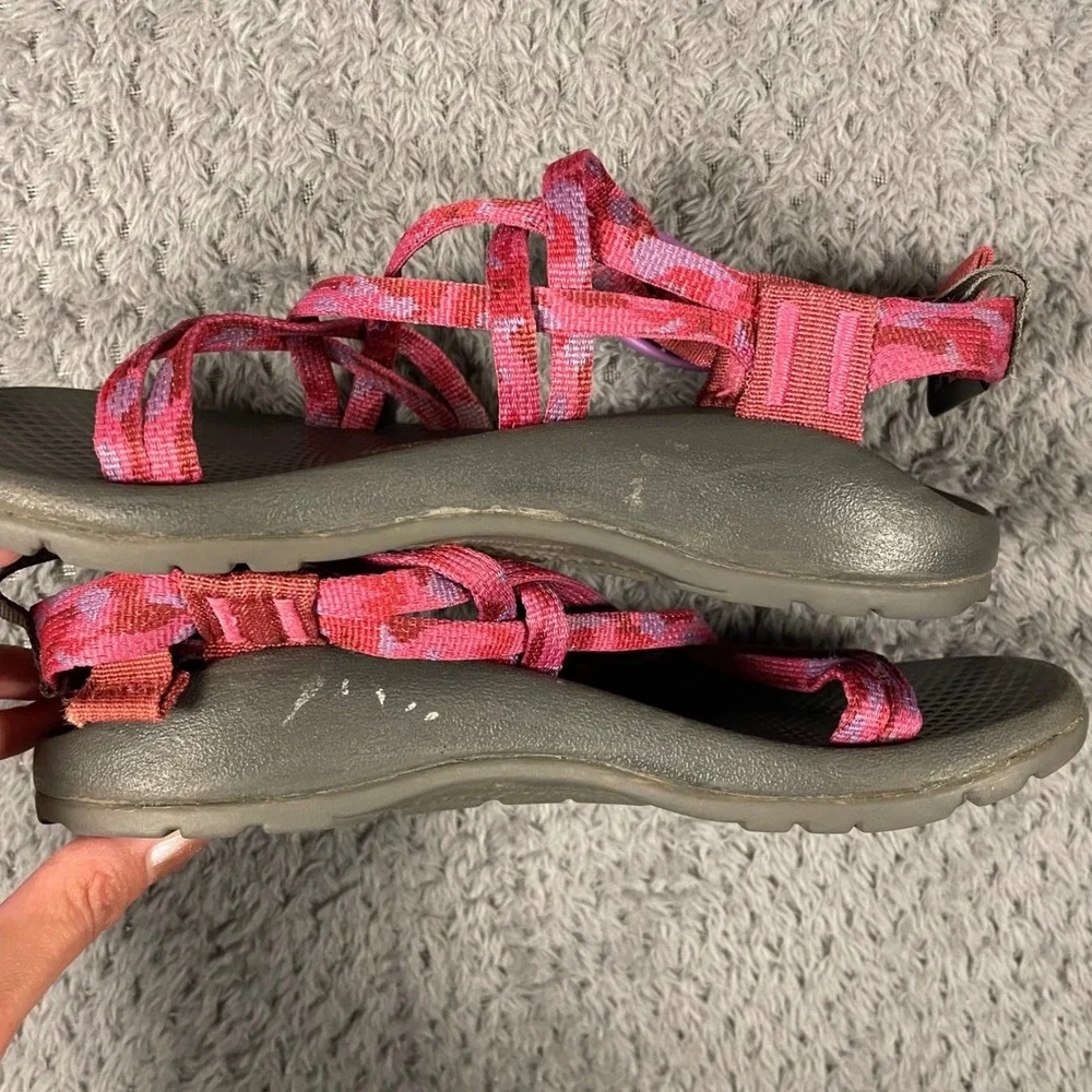 Chaco‎ Kids ZX/1 Ecotread Sweeping Fuschia Strappy Hiking Sandals Size 3